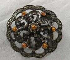 FLOWER FLORAL BRASS TONED WHORLS DECORATIVE ORANGE RHINESTONE CUTOUT BELT BUCKLE
