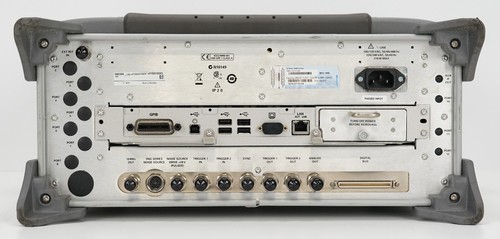 Agilent / Keysight N9020A 20Hz - 26.5GHz Spectrum / MXA Signal Analyzer - Bild 20 von 22