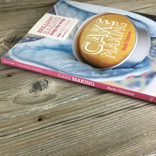 The Pink Whisk Guide to Cake Making: Brilliant Baking Step-by-Step - Picture 2 of 11