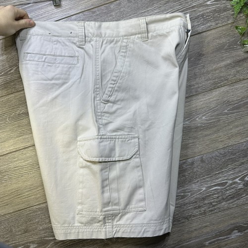 Consensus Shorts Size 36 Ivory Cargo Pockets 8” Inseam Cargo Shorts Men’s - Picture 4 of 12