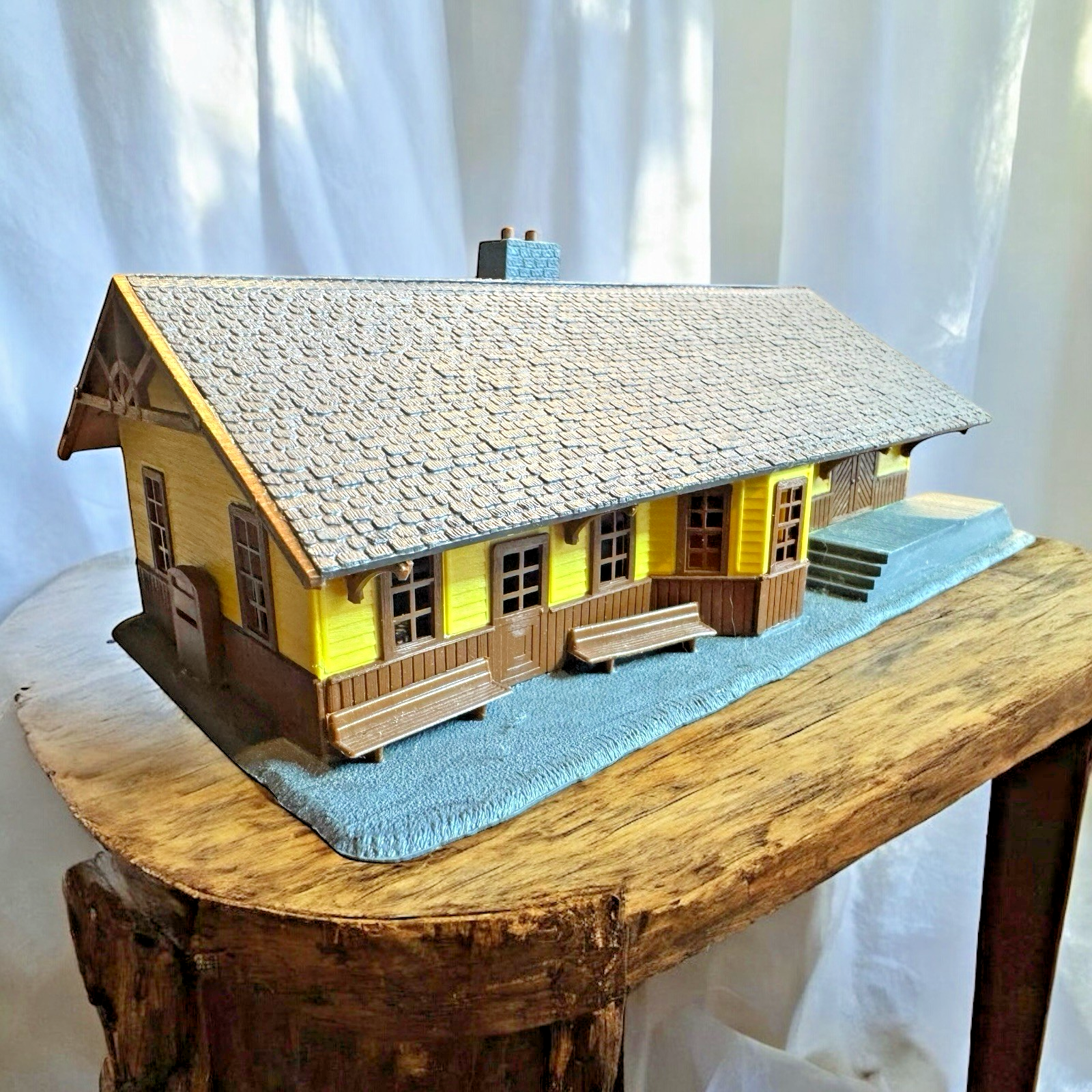 Picture 1 of 14