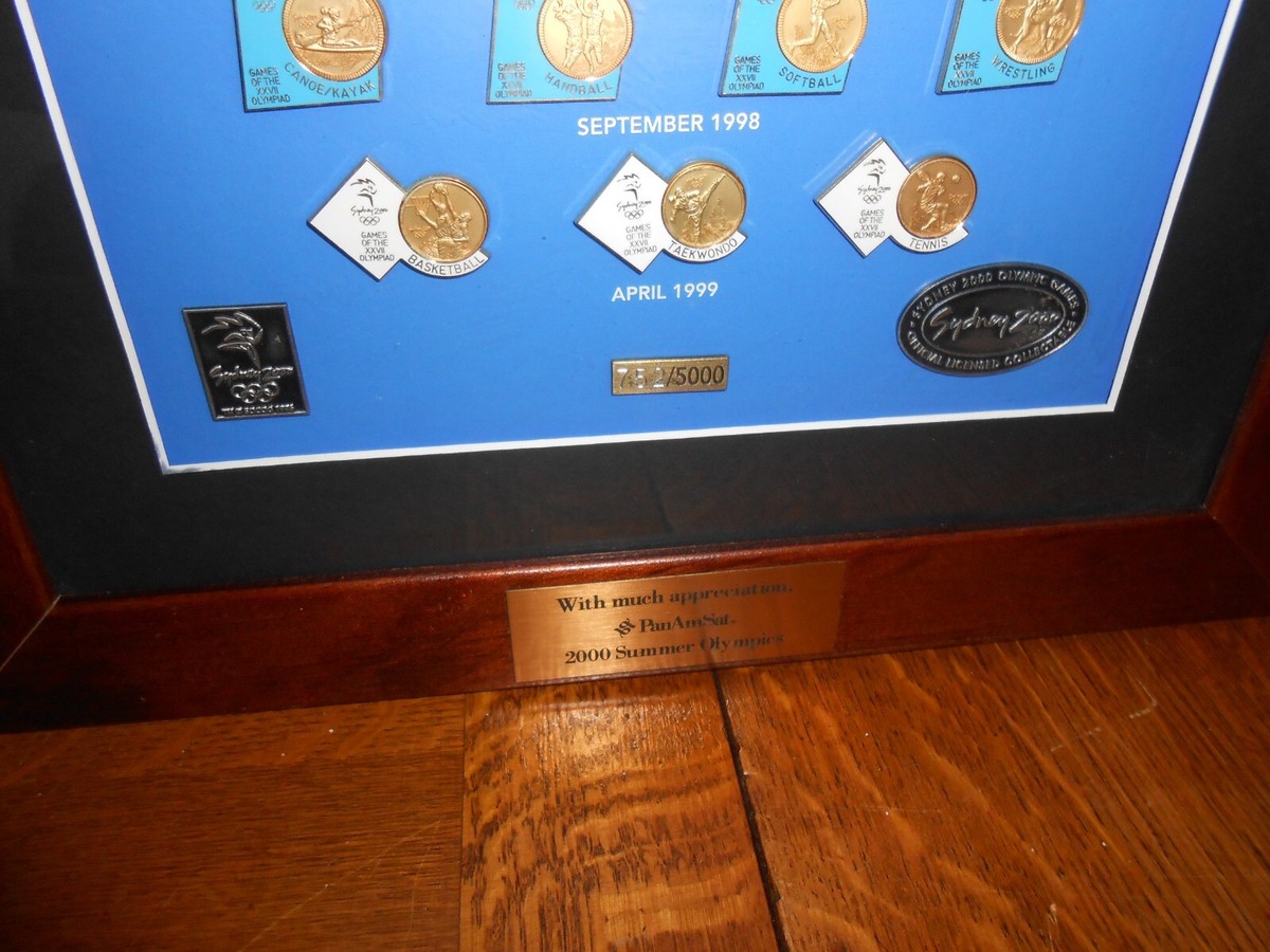 2000オリンピック pins collection 2006 Kelloggs Olympic Pin Collection LTD ED 1379/2000 Framed