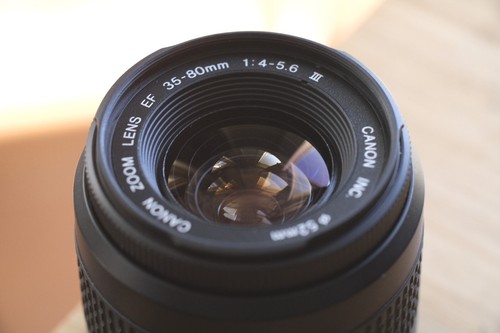 Canon EF 35-80mm f4-5.6 III Zoom Camera Lens (Some Haze) - Picture 3 of 7
