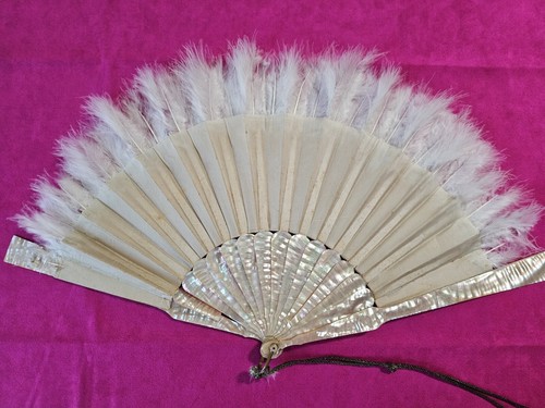 Stunning 19thc Hand Painted Silk Mother Of Pearl & Feather Ladies Fan - Picture 12 of 14