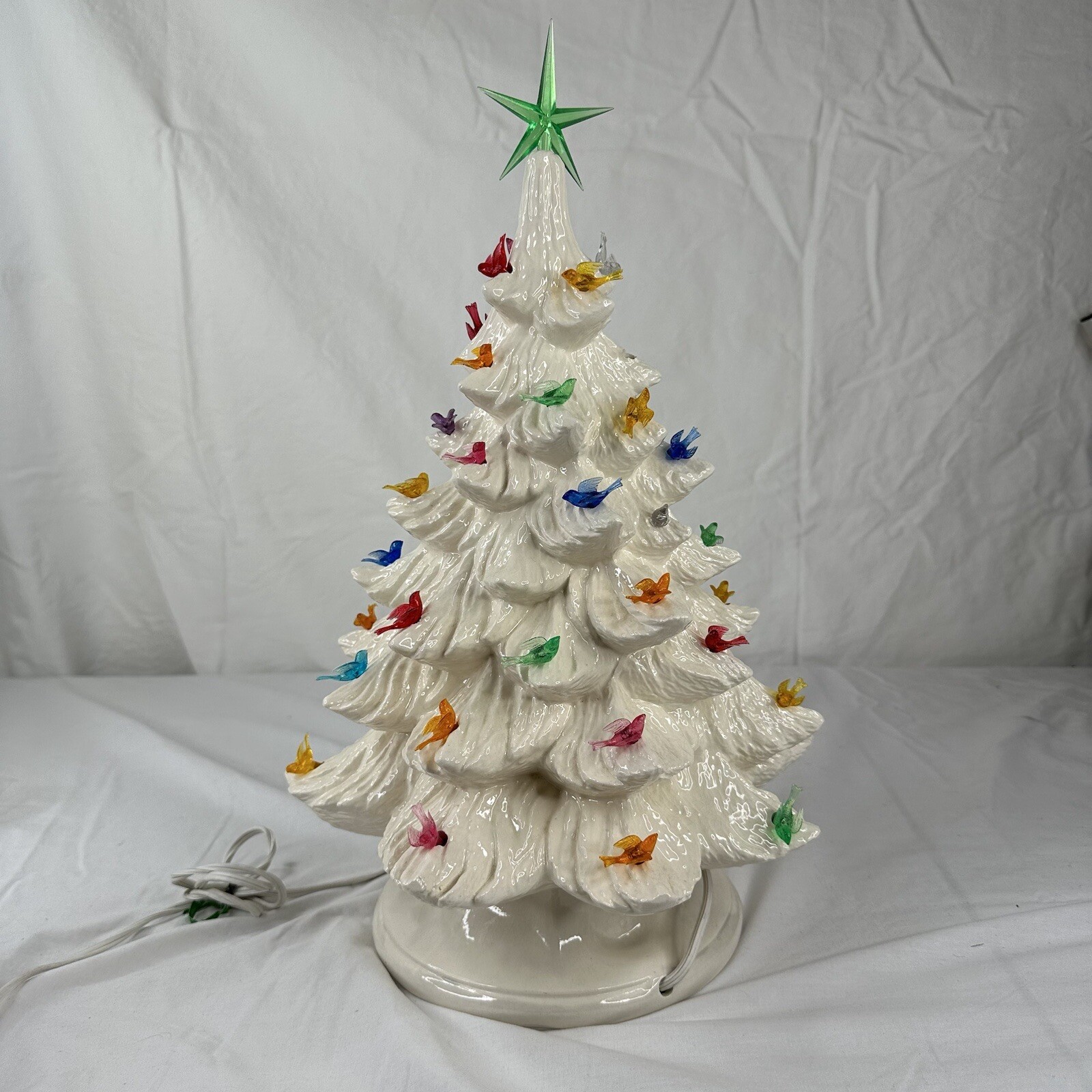 Vintage MCM 16" White Nowells? Mold Ceramic Christmas Tree With Birds