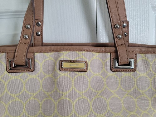 Nine West brand PURSE Handbag Large Tote Bag YELLOW SILVER WHITE TAN - Picture 3 of 12