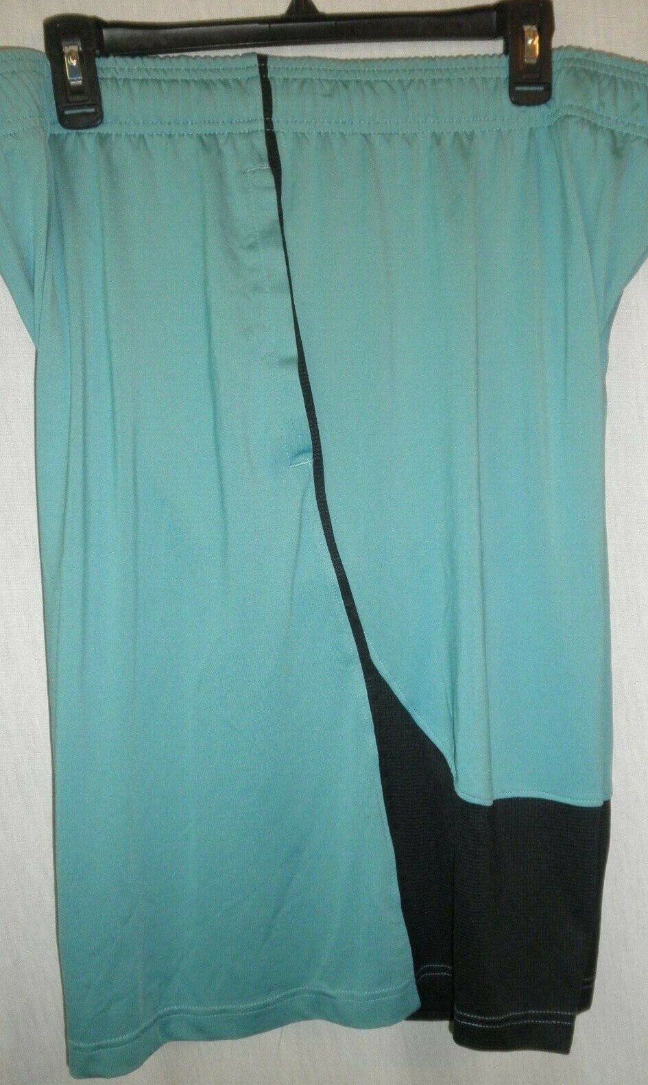 Picture 4 of 72