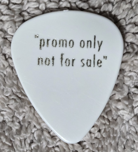 ACE FREHLEY - 12 PICKS - WITH BONUS PROMO WHITE GUITAR PICK - 1997 - KISS - Picture 7 of 11