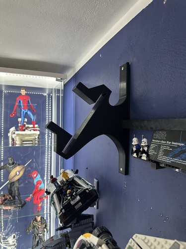 Wall Mount Display for Lego Star Wars UCS Venator - Picture 7 of 14