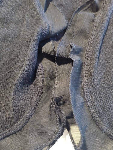 Girls Cropped Ruffle Cardigan Sz 7 - Picture 3 of 4