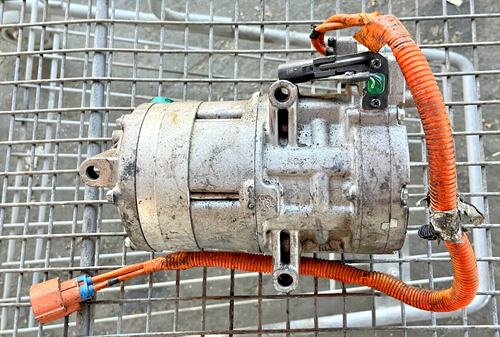 OEM 16-22 TESLA Model X Air Conditioning A/C Compressor 1042442-00-G - Bild 4 von 6