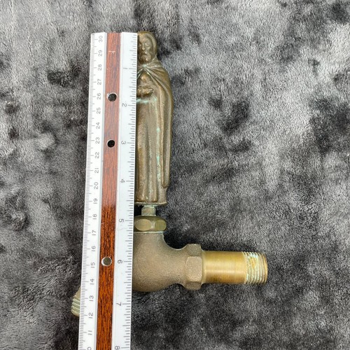 Vintage Brass Outdoor Garden Faucet Religious Figure Jesus Catholic - Picture 2 of 13