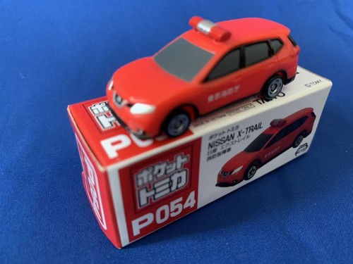 Pocket Tomica P054 Nissan X-Trail Fire Command Vehicle Tokyo Department Minicar - Picture 2 of 3