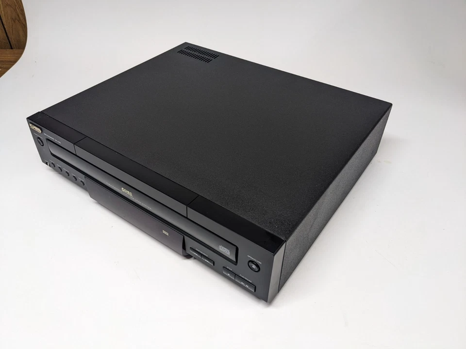 KLH DA1402 5-Disc Stereo CD Changer/Player - Fully Functional - Image 4 of 4