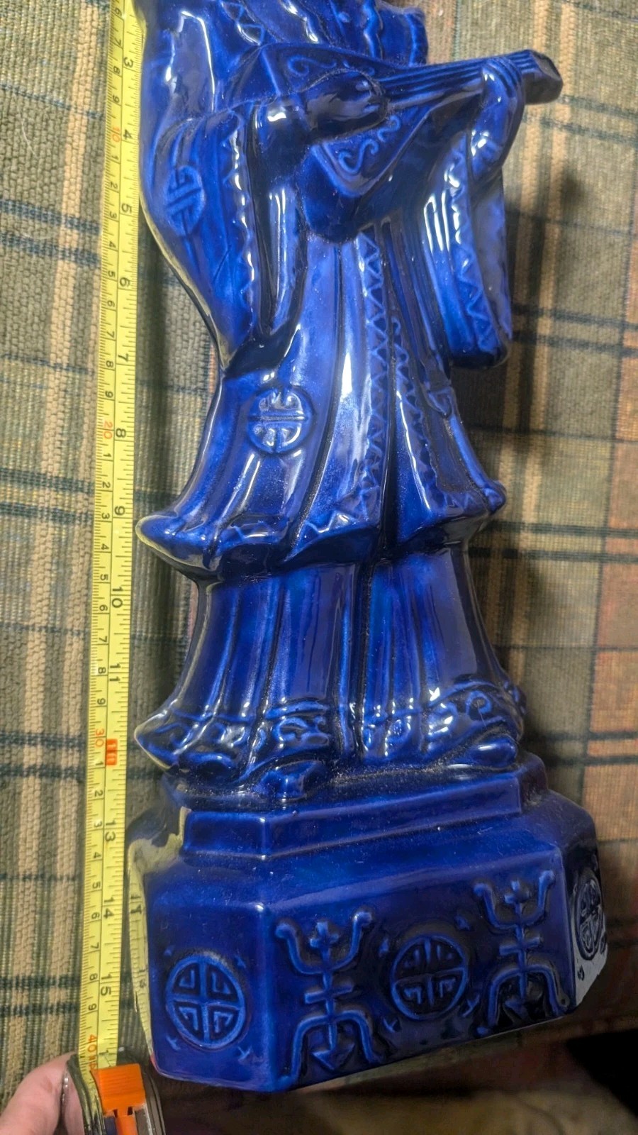Picture 10 of 24