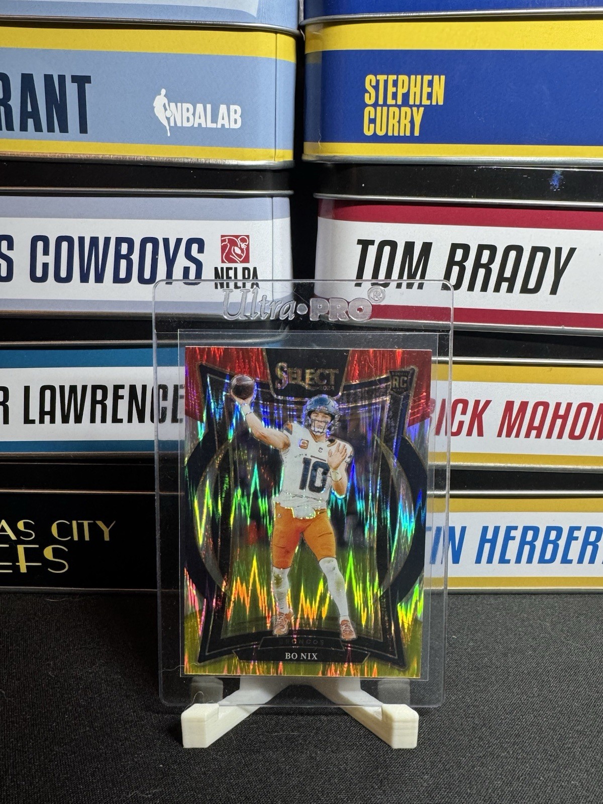 2024 Panini Select - Concourse Bo Nix #30 Red & Yellow Shock Prizm (RC)