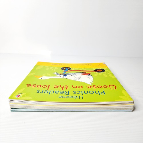 Children's Usborne Phonics Readers Book Bundle Lot Paperback Homeschool Learn - Picture 15 of 15