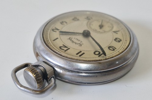 Vintage 1950's Services Army Pocket Watch - Fully Working - Picture 2 of 8