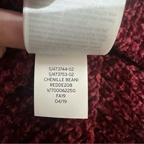 NWT GAP Chemille Beanie Burgundy Red Knit Beanie, One Size - Picture 7 of 7