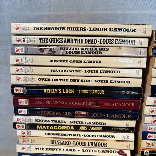 39 Louis L’Amour Paperback Western Novels - Bild 2 von 9