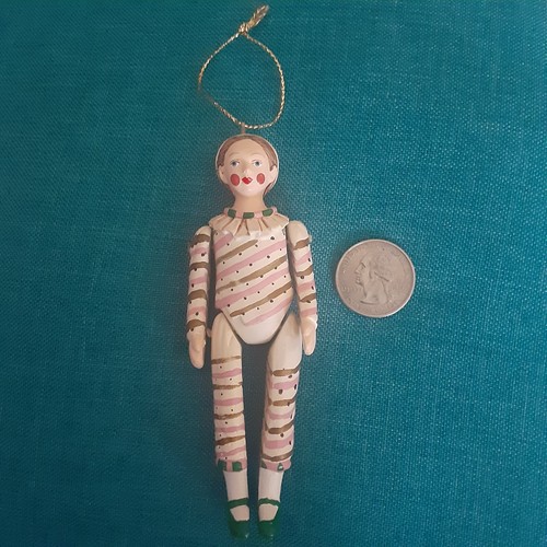 Vintage porcelain/ceramic  hand painted christmas doll ornament. Taiwan - Picture 2 of 7