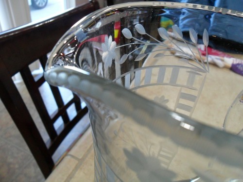 BEAUTIFUL GLASS PITCHER & 3 TUMBLES GRAY ETCH CUT LATTICE, FLORAL, LEAVES 1910? - Picture 5 of 8