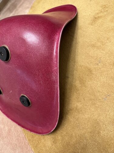 VITRA * HERMAN MILLER * EAMES SIDE CHAIR * MAGENTA * FIBERGLAS - Bild 10 von 12