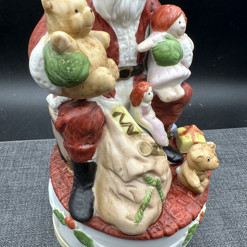 Vintage Santa Claus Rotating Music Box Porcelain Bisque Figurine 80s Homco VIDEO - Picture 11 of 12