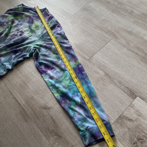 Vineyard Vines Unisex Sz XL Tie-Dye Long Sleeve Tee - Hingham Massachusetts - Picture 7 of 10