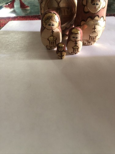 Vintage Hand Painted Russian Nesting Dolls - Picture 2 of 4