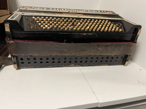 Settimio Soprani Accordion - Vintage Italian, Parts/Repair, Missing Keys, As-Is - Picture 19 of 19