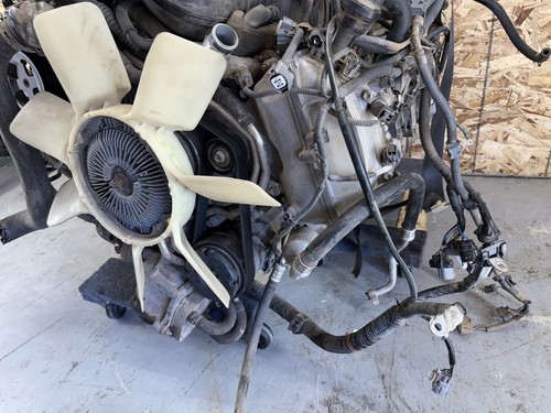 TOYOTA TUNDRA 07-17 SEQUOIA 08-22 ENGINE MOTOR 5.7L V8 ASSEMBLY VIN Y OEM - Picture 4 of 16