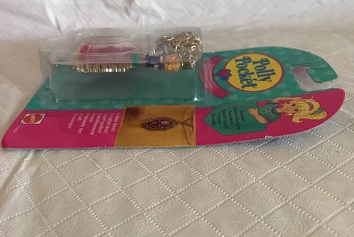 vintage Polly Pocket Pretty Polly Locket Necklace NEW & SEALED MOC 1994 RARE - Picture 5 of 6
