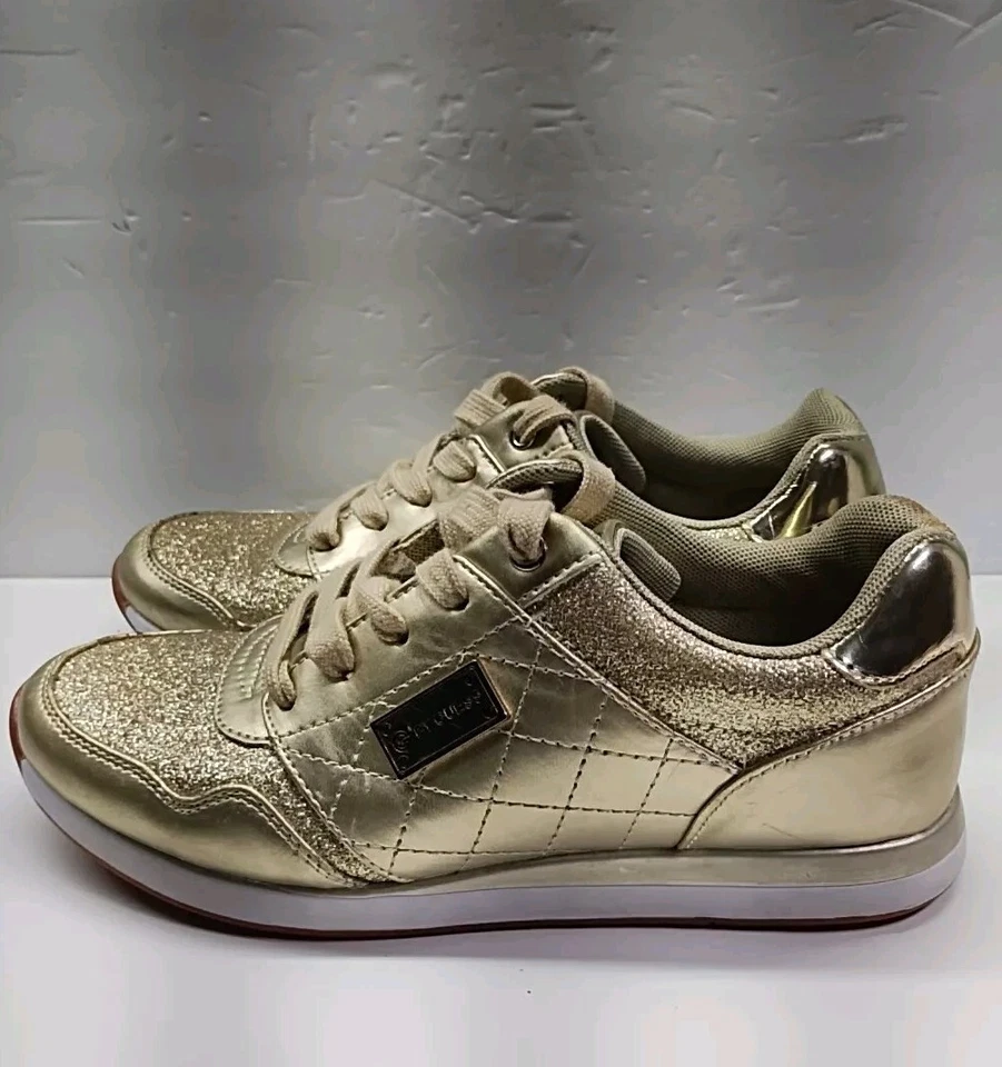 Zapatos deportivos para mujer G By Guess dorados brillantes talla 6,5 Foto 3 de 4