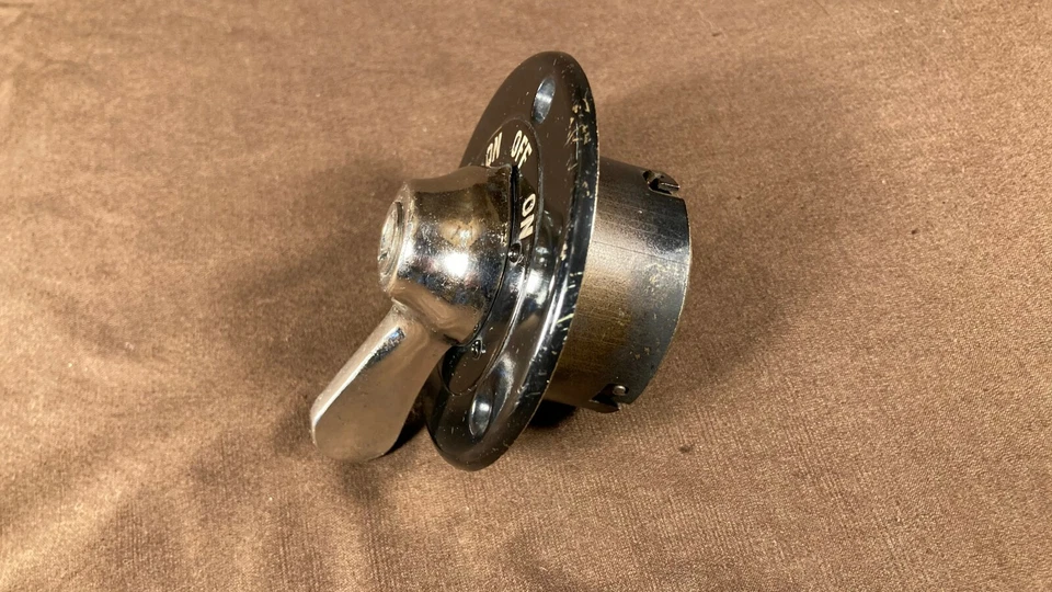 Vintage Clum Switch Chris Craft Century Lyman Bertram Wood Boat Parts Rare - Image 4 of 4