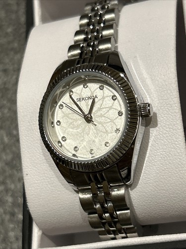 Sekonda Ladies Watch Brand New Boxed And Papers - Picture 5 of 12