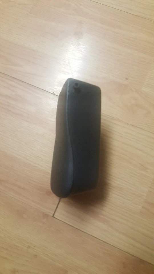 1995 96 97 98 99 PONTIAC SUNFIRE НАПОЛЬНАЯ КОНСОЛЬ ПОДСТАКАННИК ПОДЛИННЫЙ GM 22591532 E3 - Изображение 3 из 3