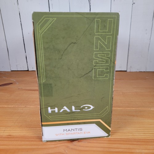 World of Halo Deluxe Figure UNSC Mantis and Spartan EVA Armor Defense System NIB - Picture 3 of 13