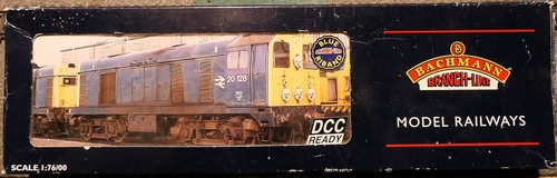 Bachmann 32-032 BR Class 20, No D8307 in BR Blue Livery, Excellent, Boxed - Picture 10 of 10