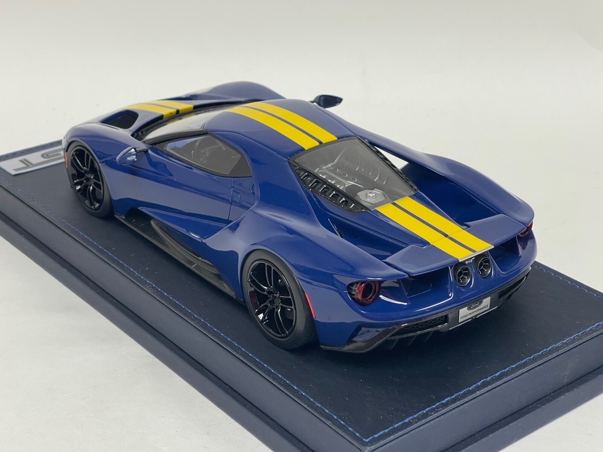 601-011 TOP SPEED 1/18 フォード Ford GT #66 1/18 Top Speed Ford GT 2014 Sunoco Blue with Yellow Stripe