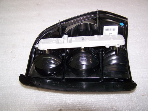 02-09 Chevy Trailblazer Driver Side Left Tail light OEM LT OEM - Imagen 11 de 12