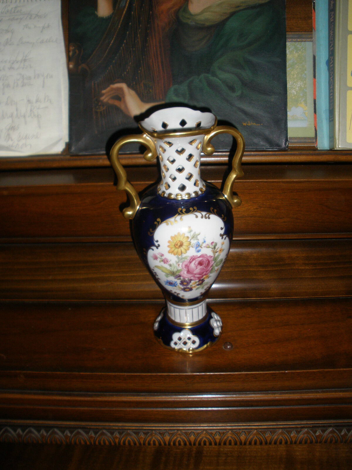Picture 9 of 12