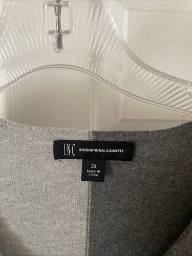 INC International Concepts Women pretty gray black Long sleeve sweater Top Sz 2X - Picture 2 of 3