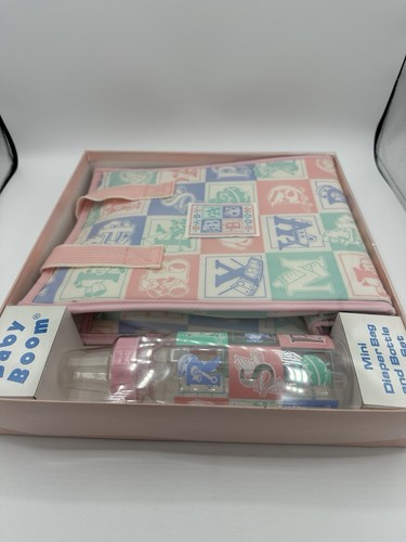 Vintage Baby Boom Mini Diaper Bag And Bottle Gift Set Clean Pastel Colors NEW - Picture 7 of 10