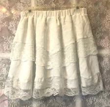 Romwe Fairycore Contrast Lace Tiered Ruffle Skirt White L Elastic Waist lined