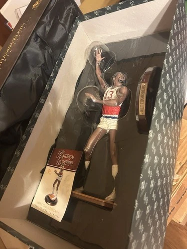 Upper Deck Historical Beginnings Wilt Chamberlain NBA Figurine Boxed