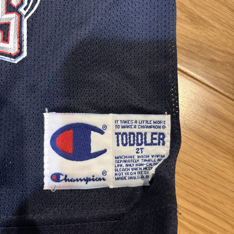 Camiseta Vintage Houston Rockets Champion Criança 2T Hakeem Olajuwon Anos 90 NBA - Imagem 4 de 4