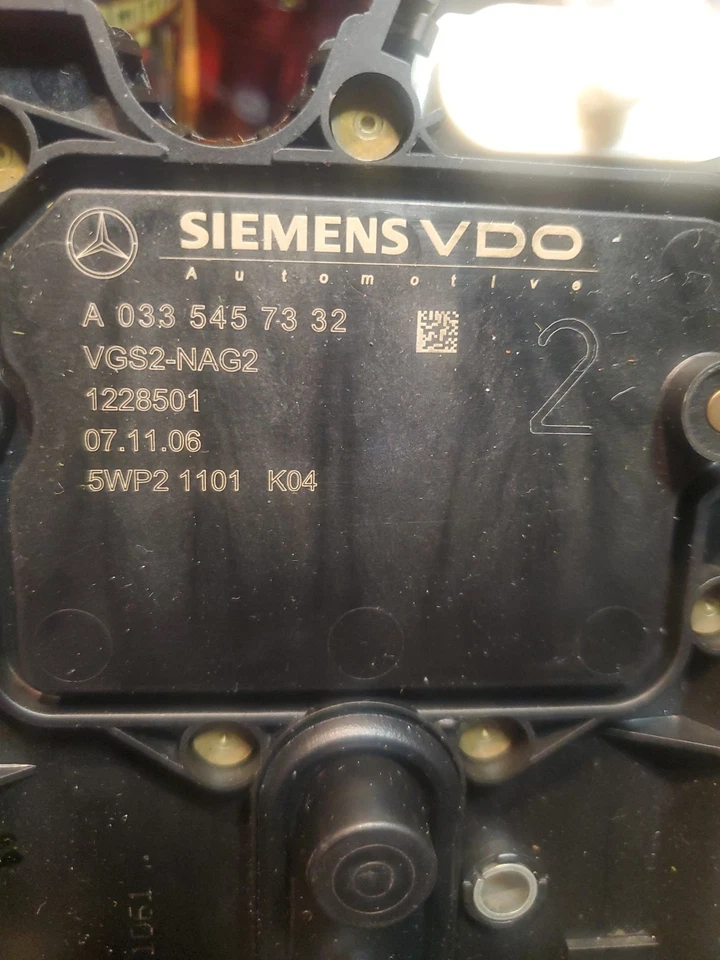 Placa conductora de transmisión Mercedes Siemens VDO VGS2-NAG2 7G A 033 545 73 32 Foto 2 de 4