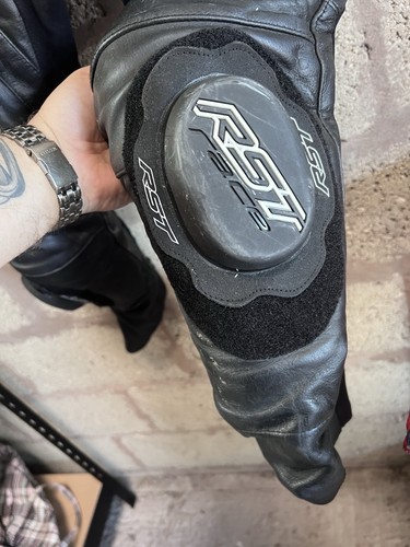 RST LEDER MOTORRADHOSE MIT KNIESCHIEBERN UK 34 - Bild 5 von 8