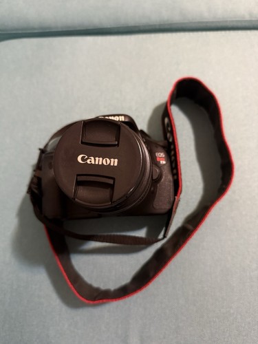 Canon EOS Rebel T3i 18.0MP Digital SLR Camera Kit - Black (5169B003) - Afbeelding 2 van 6